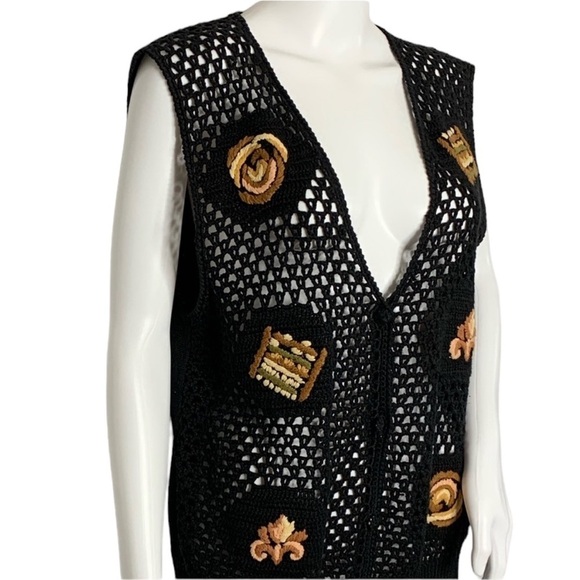 Vintage Koret Woman’s Vest Knit Top - Picture 3 of 7
